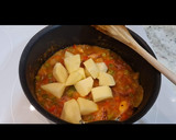 Foto del paso 4 de la receta: Pulpo en salsa con patatas