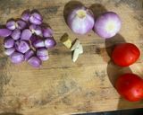 நாட்டுக்கோழி முட்டை ஆம்லெட் குழம்பு (Naattukozhi muttai omelette recipe in tamil) ரெசிபி ஸ்டேப் 1 புகைப்படம்