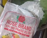 Foto langkah ke 1 dari resep Putu Bambu (Cetakan Daun Pisang).