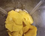 A picture of step 1 of Mango mastani.