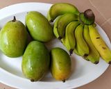 A picture of step 1 of Mango and Banana Smoothie.