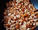 A picture of step 3 of Migas Manchegas.