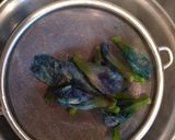 A picture of step 2 of Butterfly Pea Lemonade.