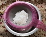 A picture of step 1 of Sabudana kheer.