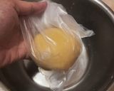 Foto langkah ke 2 dari resep Bolen Pisang (Coklat Keju) Anti Gagal.