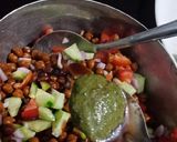 A picture of step 3 of Healthy chanachaat.