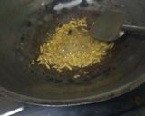 Foto langkah ke 2 dari resep Tumis Kulit Singkong.