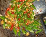 Foto langkah ke 3 dari resep Tumis kacang panjang tempe.