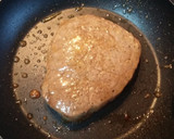 Foto del paso 5 de la receta: Solomillo de ternera al Pedro Ximénez con foie y trufa