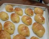 Foto langkah ke 8 dari resep Roti sosis keju saus mayones.