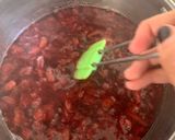 Foto del paso 2 de la receta: Dulce de frutilla fácil 🍓