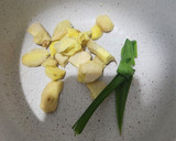 Foto langkah ke 1 dari resep Teh Jahe Jeruk Nipis.