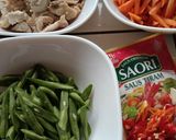 Foto langkah ke 2 dari resep Tumis Ayam Sayuran.