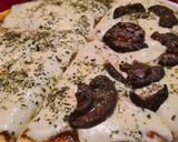 Foto del paso 11 de la receta: Pizza con todos los detalles, cantidades y esperas