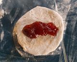 Foto del paso 2 de la receta: Figuras de masa hojaldre