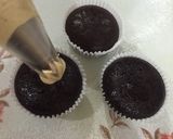 Foto langkah ke 6 dari resep Chocolate Cupcake (no egg, no mixer, moist).