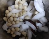 A picture of step 1 of Coconut chutney.