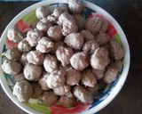 Foto langkah ke 8 dari resep Bakso Daging Sapi Kenyal dan  Enak (Handmade).