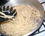 Foto del paso 4 de la receta: Fideos gratinados al horno de mi bisabuela con dos tipos de salsas