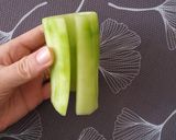 Foto del paso 2 de la receta: Sushi con pepino