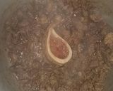 A picture of step 2 of Potato beef stew.