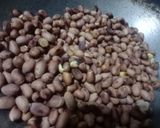 સીંગદાણા ચીક્કી (Singdana Chikki Recipe In Gujarati) રેસીપી સ્ટેપ1ફોટો