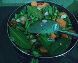 Foto langkah ke 3 dari resep Sayur Asem-asem ceker ayam.