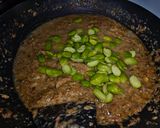 Gambar langkah 3 resipi Sambal petai bilis tempoyak.