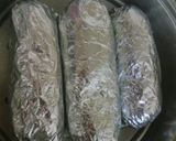 Foto langkah ke 3 dari resep Arem arem nasi isi sambel goreng ayam cas cis cus.