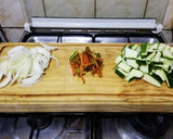 Foto del paso 2 de la receta: Tallarines con algas chinas