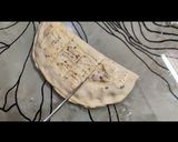 A picture of step 6 of Garlic bread dominos style juls kaur kitchen.