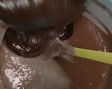 Foto langkah ke 6 dari resep Brownies Kukus ala Amanda Brownies.