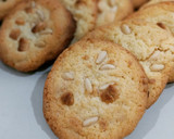 Foto del paso 13 de la receta: Cookies de chocolate blanco y piñones (sin gluten)