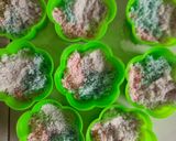 Foto langkah ke 5 dari resep 1115. Kue Putu Unicorn.