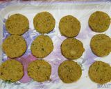 A picture of step 3 of Leftover boiled rice cutlets.