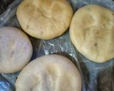 A picture of step 4 of Dumpling and different shape samosa.