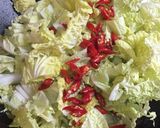A picture of step 3 of Napa Cabbage with Meatballs and Eggs.
