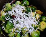 A picture of step 6 of Brussels Sprouts Poriyal.