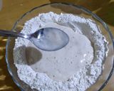 Foto del paso 2 de la receta: Pizza casera esponjosa