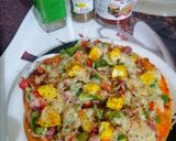 वेज पनीर पिज़्ज़ा(VEG PANEER PIZZA RECIPE IN HINDI) रेसिपी चरण 3 फोटो