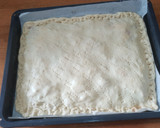 Foto del paso 3 de la receta: Empanada de carne picada con pimiento de piquillo