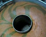 Foto langkah ke 3 dari resep Pandan marmer cake.