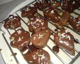 A picture of step 9 of Cookie dough shapes.