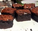 A picture of step 6 of Fudge brownies.