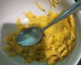 Foto langkah ke 1 dari resep MPASI Bubur Pisang Keju (MPASI Shanum 9+).