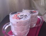 A picture of step 5 of Strawberry Banana Smoothie.
