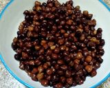 A picture of step 1 of Leftover chana (chat).