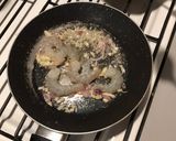 Foto langkah ke 6 dari resep Makanan AnakNasi Goreng Udang.