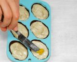 A picture of step 7 of Cashew cream chocolate Easter Eggs.