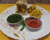 A picture of step 8 of Vada Pav and Batata Vada.